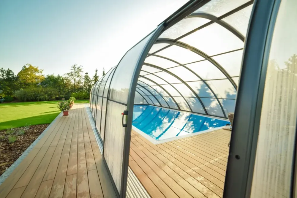 Abris de piscine à Colombiers